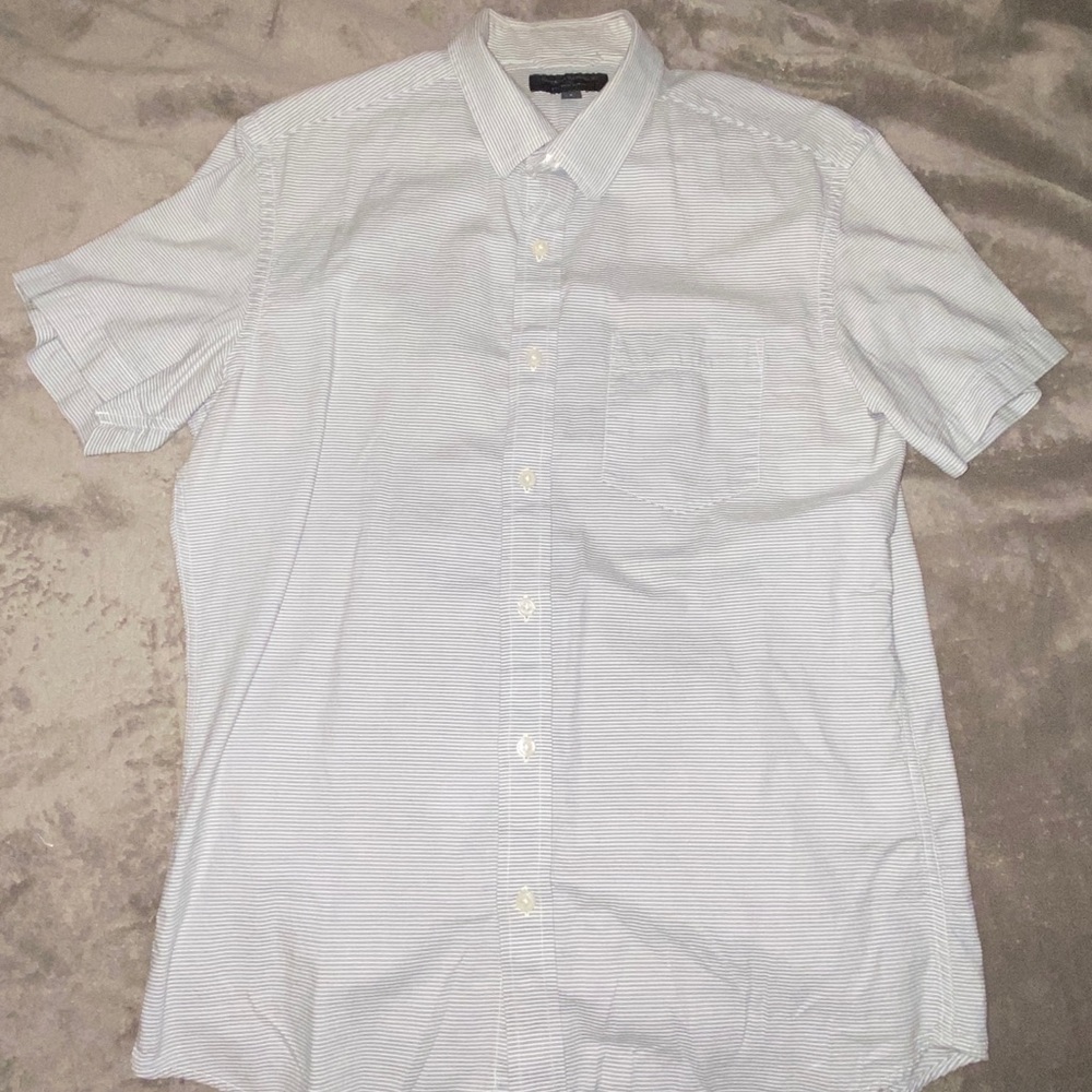 Banana Republic Men’s Soft Wash Slim Fit
